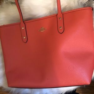Coach tote purse